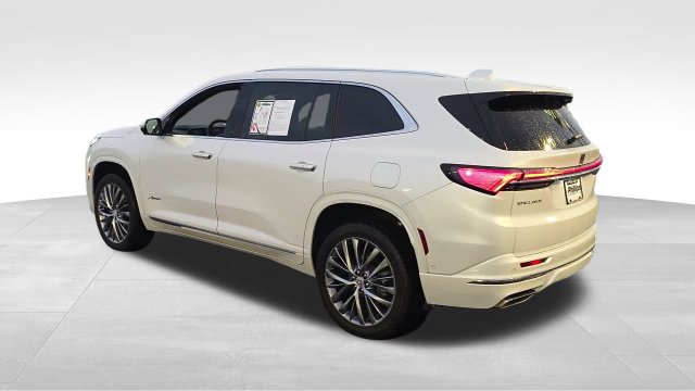 Certified 2025 Buick Enclave Avenir w/ Super Cruise Package FWD image 3