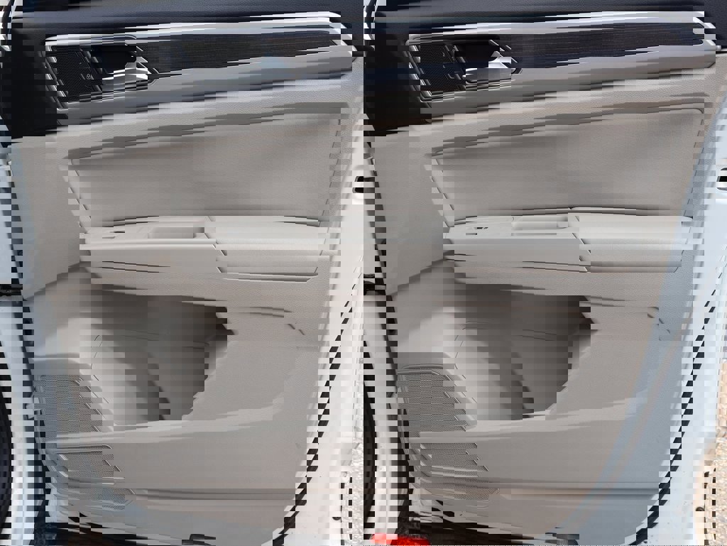 Used 2018 Volkswagen Atlas SE image 9