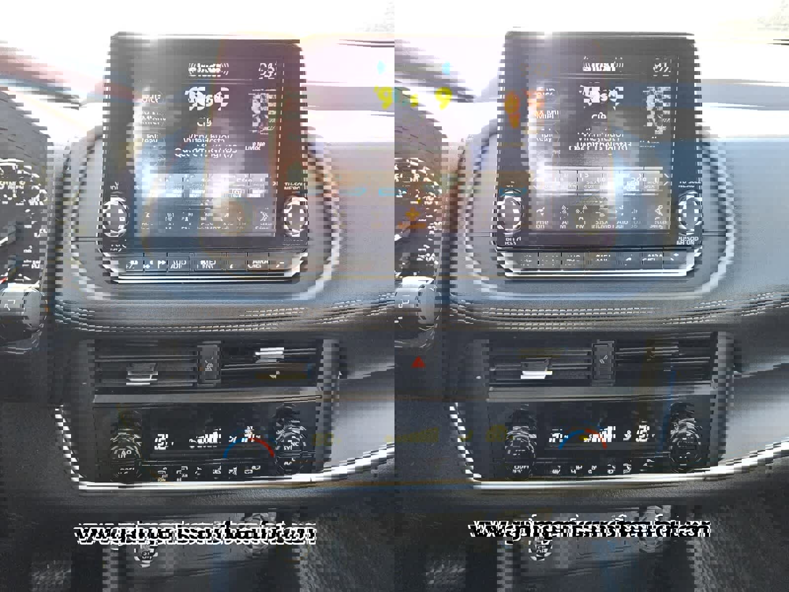 Used 2023 Nissan Rogue SV FWD image 8