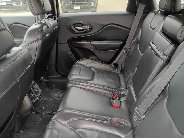 Used 2015 Jeep Cherokee Limited image 10