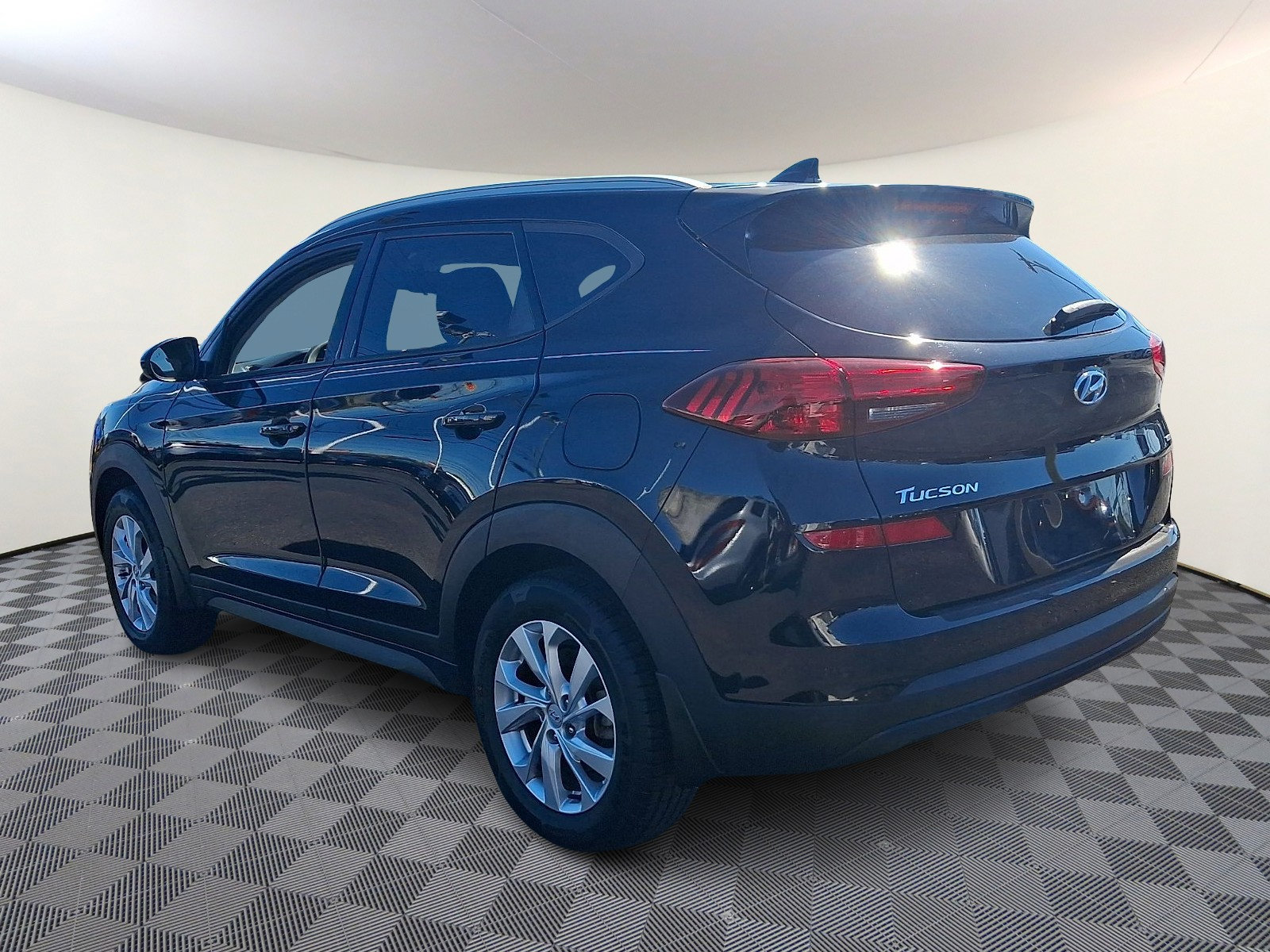 Used 2021 Hyundai Tucson Value w/ Cargo Package AWD/4WD image 5