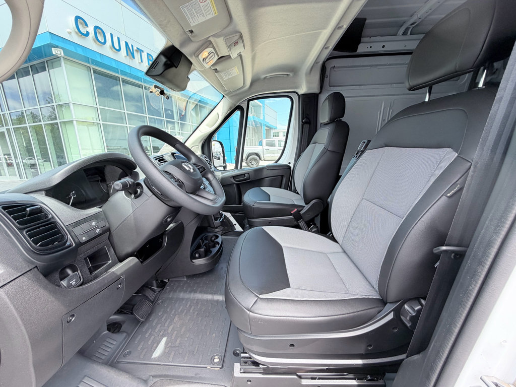 Used 2026 RAM ProMaster 2500 w/ Convenience Group FWD image 26