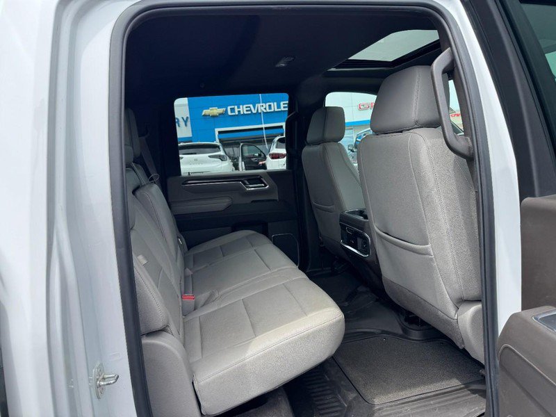 Used 2024 Chevrolet Silverado 3500 LTZ w/ LTZ Premium Package AWD/4WD image 10