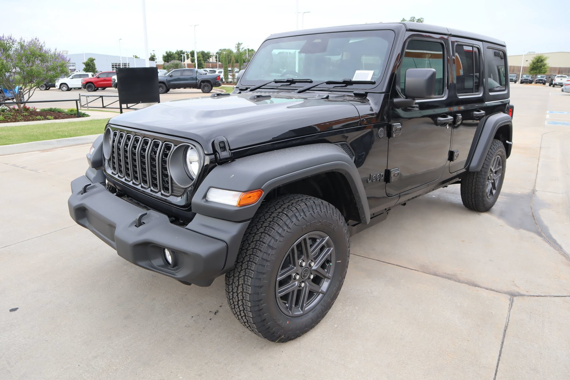 New 2026 Jeep Wrangler Unlimited Sport w/ Convenience Group AWD/4WD image 11