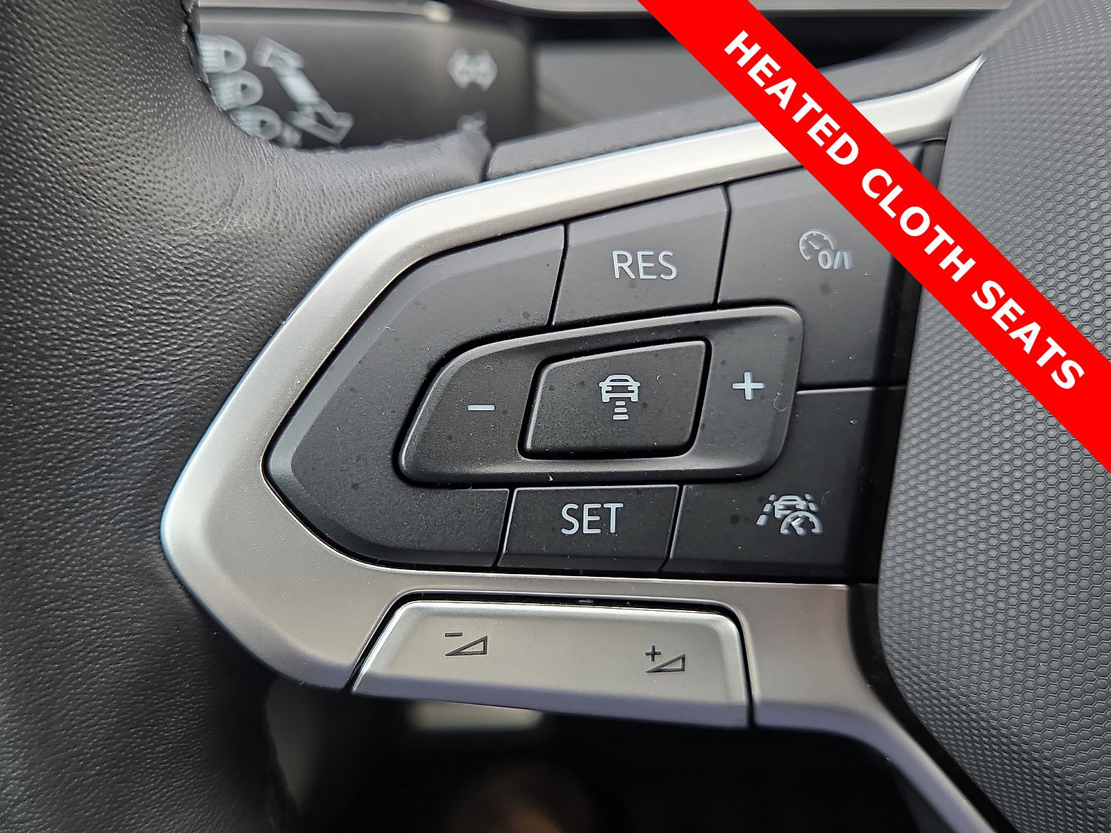 Used 2025 Volkswagen Jetta Sport image 21