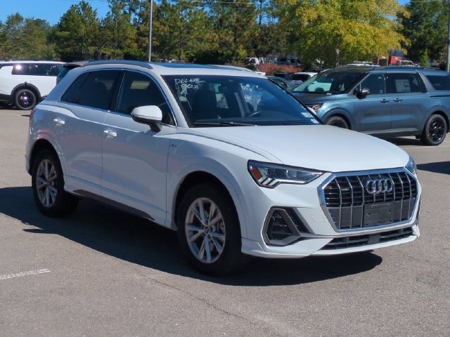 Used 2025 Audi Q3 2.0T Premium AWD/4WD image 1