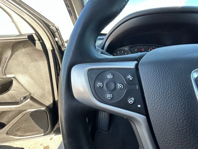 Used 2024 GMC Terrain SLT image 13