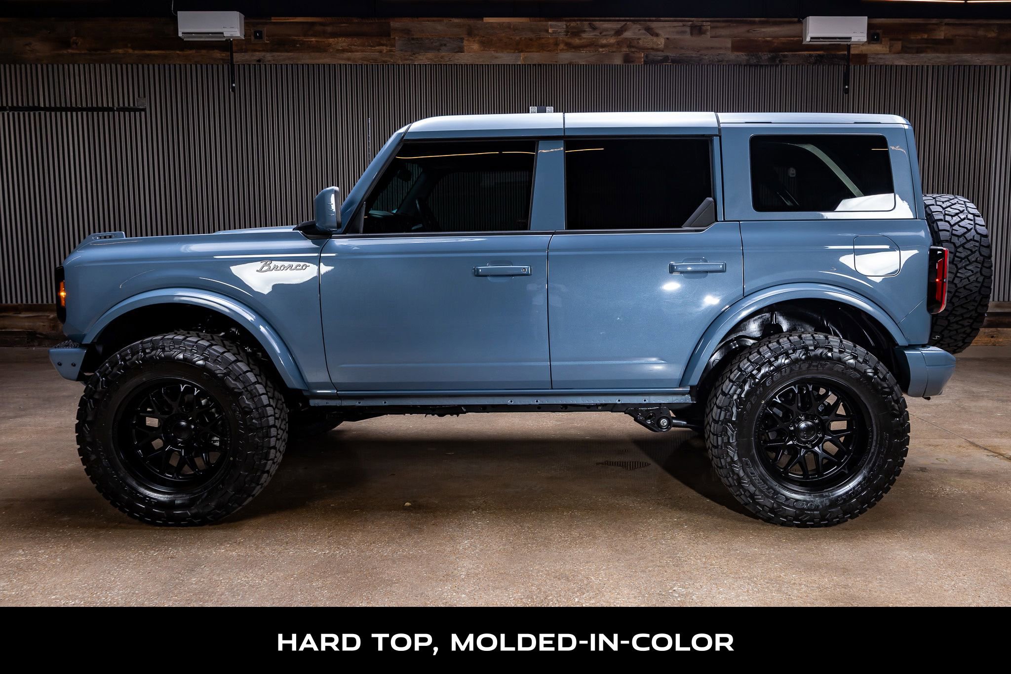 Used 2024 Ford Bronco Badlands AWD/4WD image 6