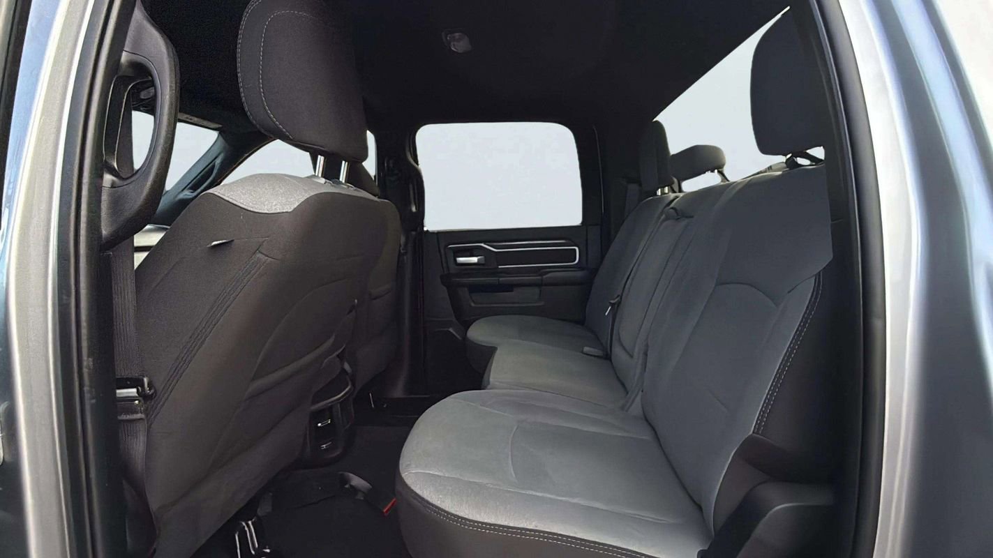 Used 2024 RAM 2500 Big Horn AWD/4WD image 16