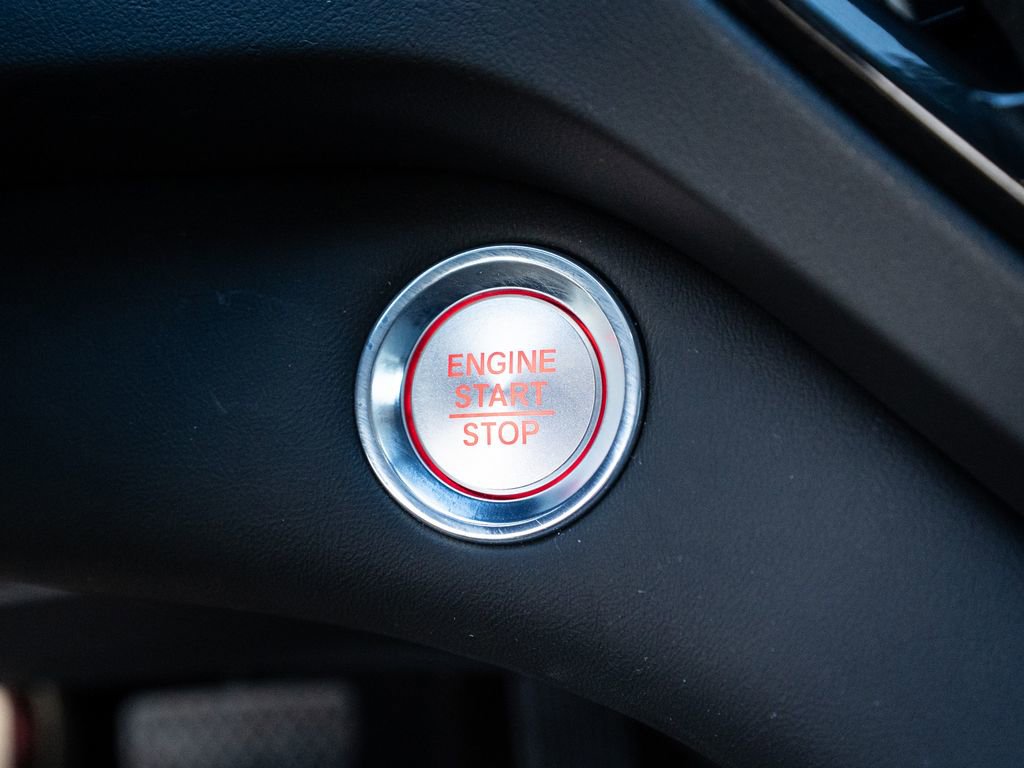 Certified 2025 Acura RDX w/ Technology Package image 37