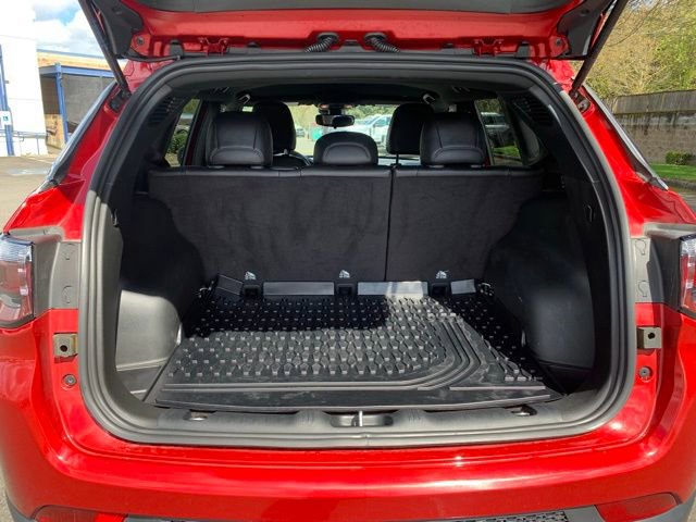 Used 2024 Jeep Compass Latitude image 5