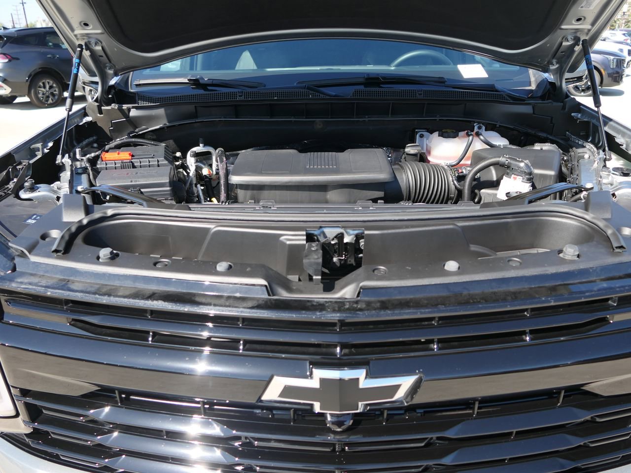 Used 2025 Chevrolet Tahoe RST image 32