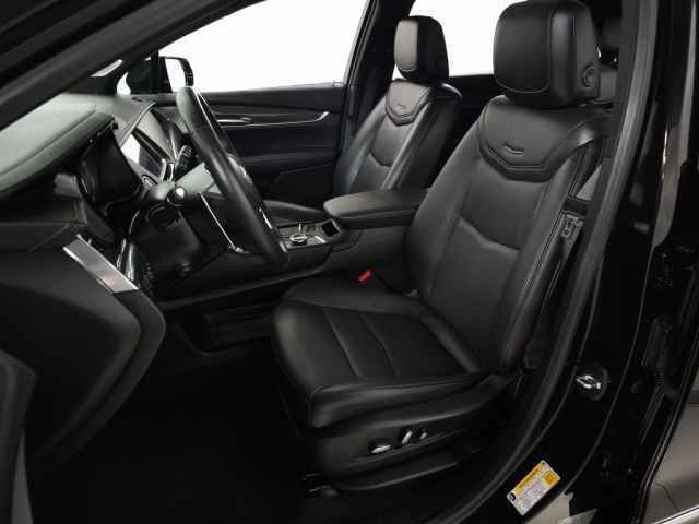 Certified 2022 Cadillac XT5 Sportv w/ Technology Package image 21