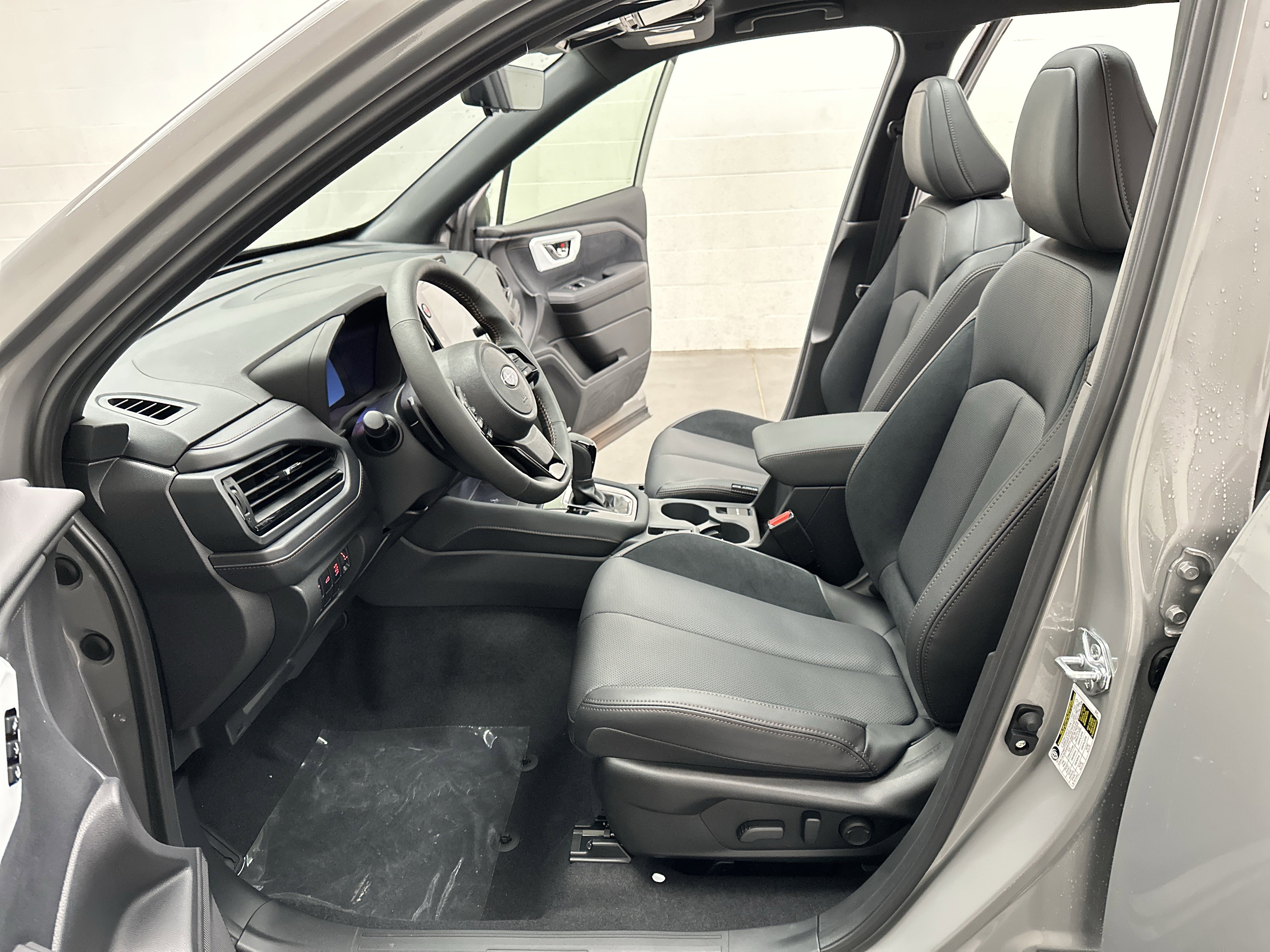 New 2025 Subaru Forester Touring image 18