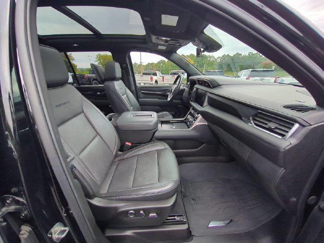 Certified 2024 GMC Yukon Denali w/ Advanced Technology Package AWD/4WD image 37