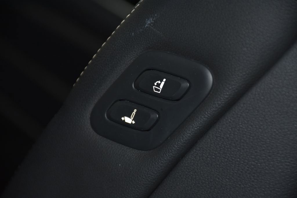 Used 2024 Genesis GV80 2.5T image 23