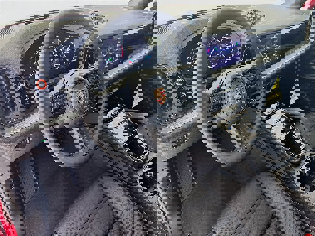 New 2026 Porsche Cayenne E-Hybrid Coupe image 4