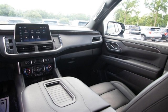 Used 2024 Chevrolet Tahoe Z71 w/ Luxury Package image 29