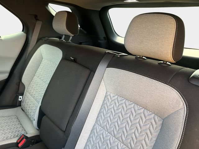 Used 2024 Chevrolet Equinox LT FWD image 11