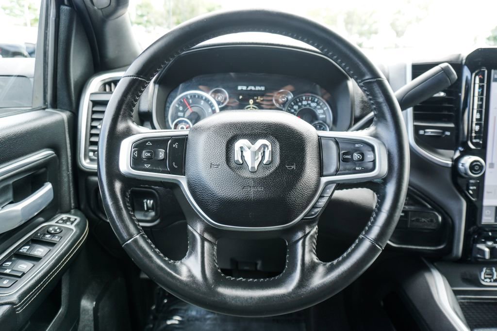 Used 2024 RAM 3500 Big Horn w/ Sport Appearance Package AWD/4WD image 14