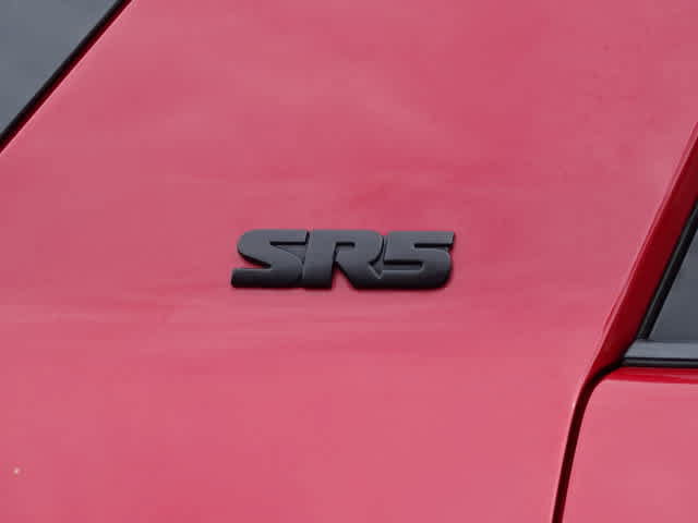 Used 2021 Toyota 4Runner SR5 Premium w/ Moonroof Package RWD image 10