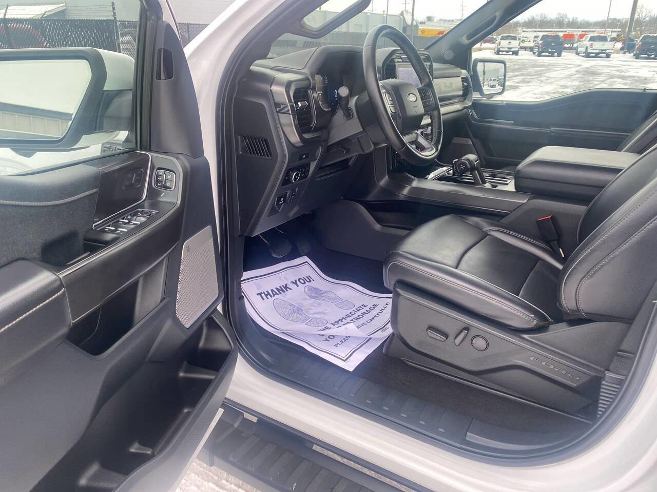 Used 2025 Ford F150 Lariat w/ FX4 Off-Road Package image 24