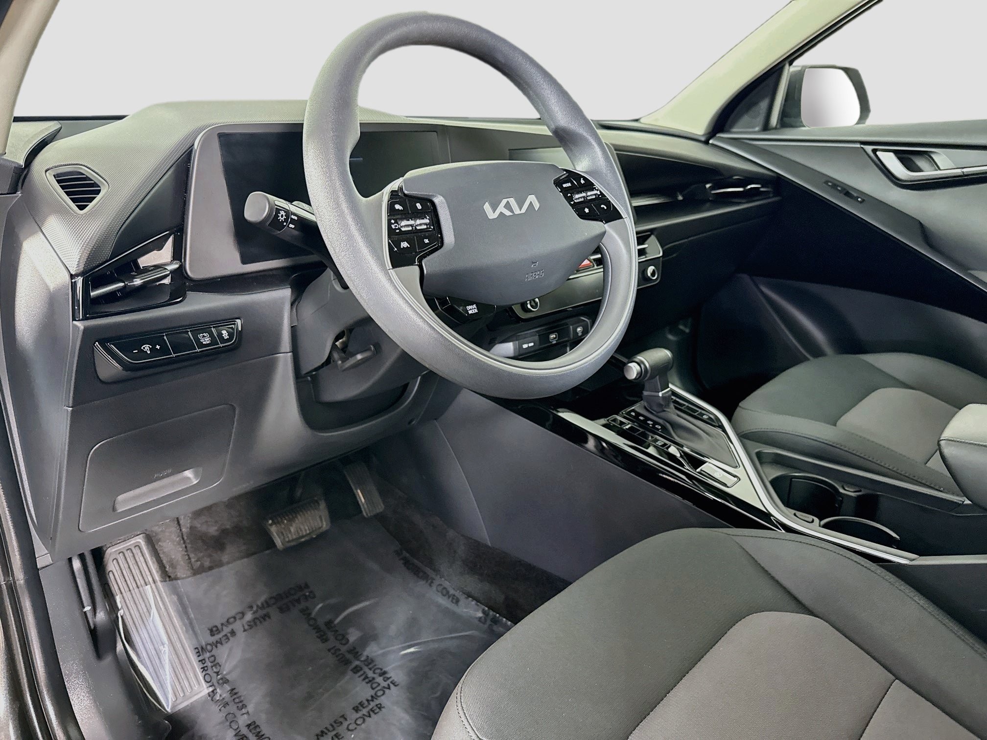 Used 2026 Kia Niro LX FWD image 23