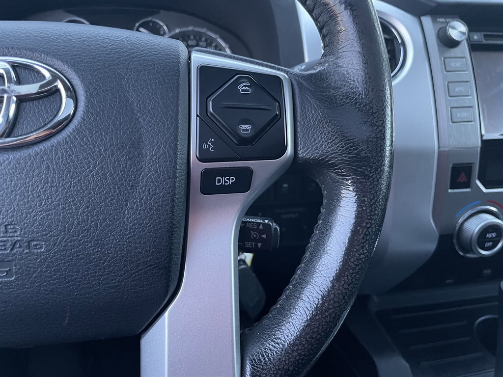 Used 2016 Toyota Tundra Platinum image 27