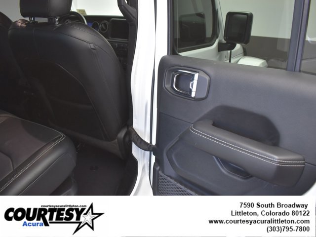 Used 2023 Jeep Wrangler Sahara w/ Cold Weather Group image 25