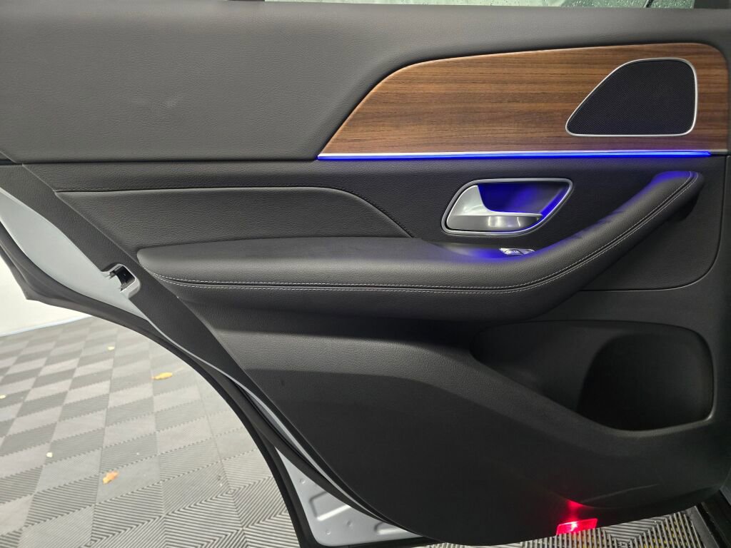 Used 2025 Mercedes-Benz GLE 350 4MATIC image 20