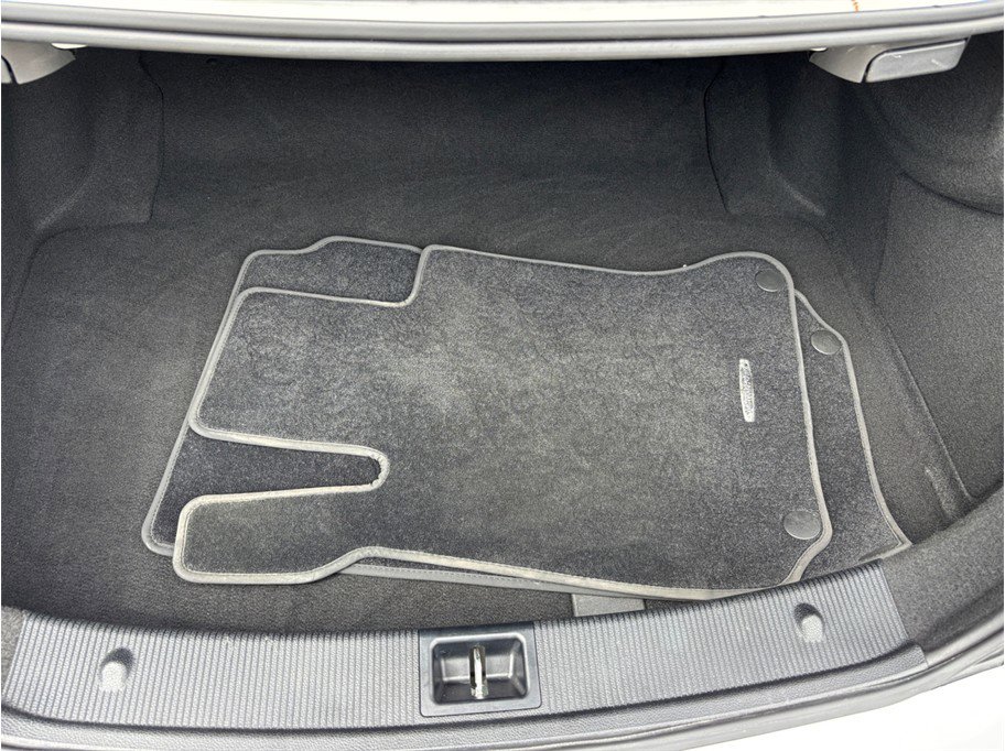 Used 2015 Mercedes-Benz C 250 Coupe image 43