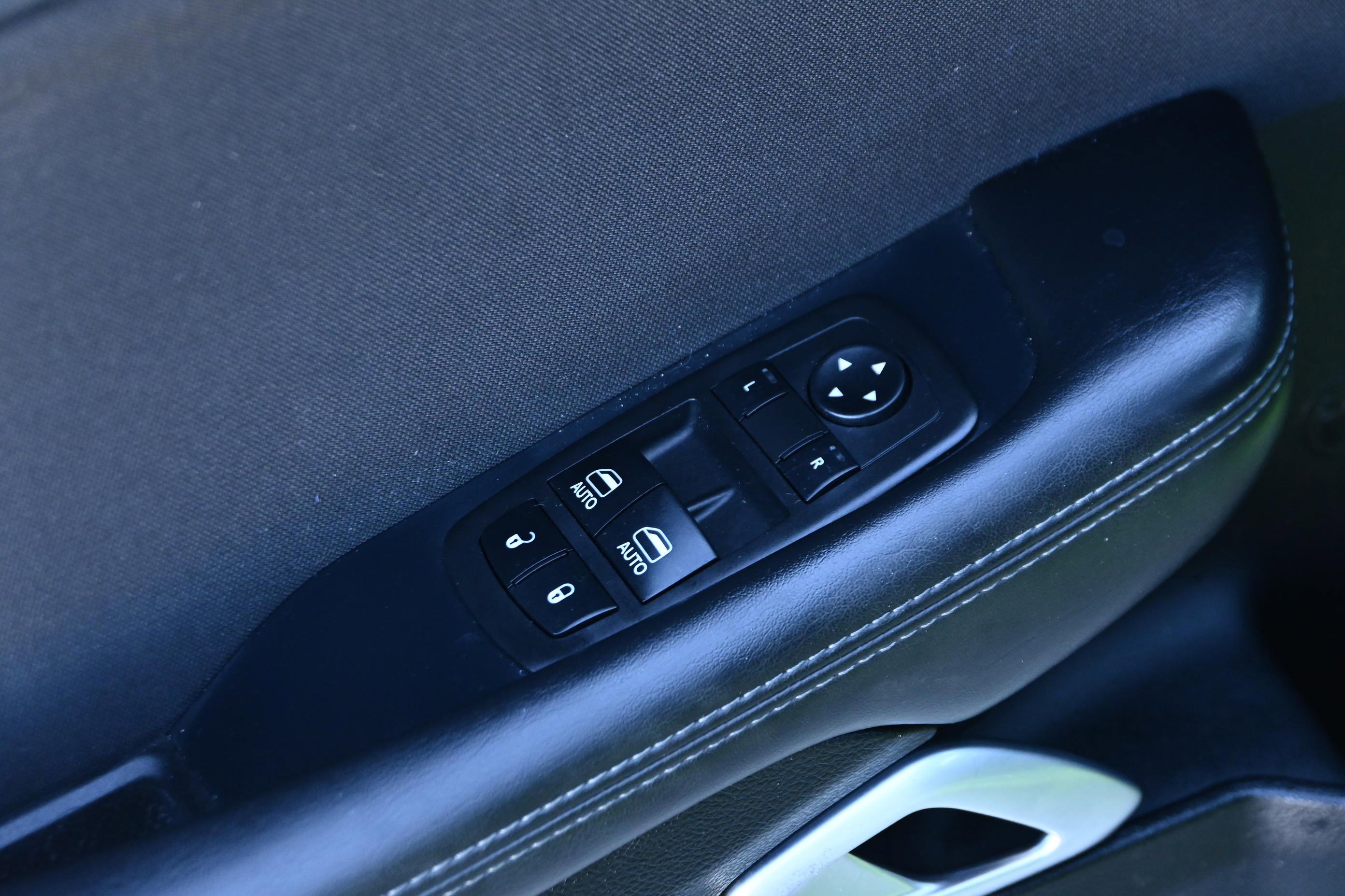 Used 2023 Dodge Challenger R/T Scat Pack w/ Shaker Package image 25