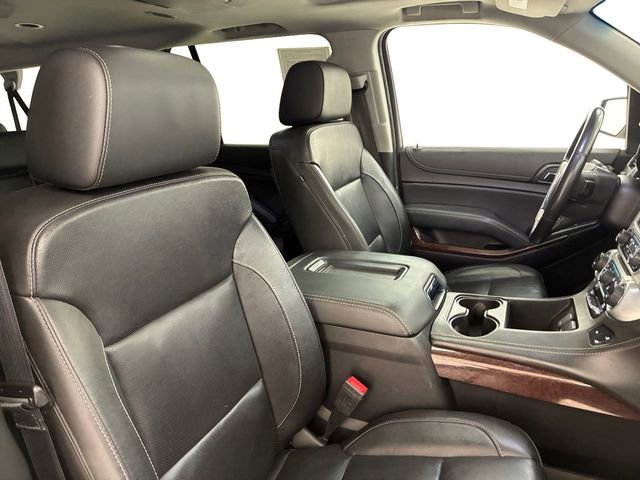 Used 2019 GMC Yukon XL SLT w/ Graphite Performance Edition AWD/4WD image 14