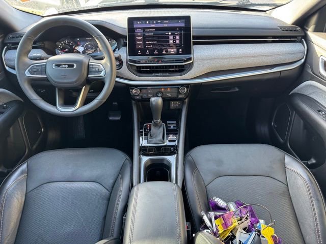 Used 2023 Jeep Compass Latitude w/ Sun and Sound Group image 16