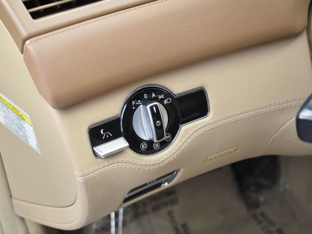 Used 2008 Mercedes-Benz CL 550 image 11