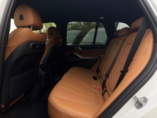 Certified 2026 BMW X5 xDrive40i w/ M Sport Package image 21