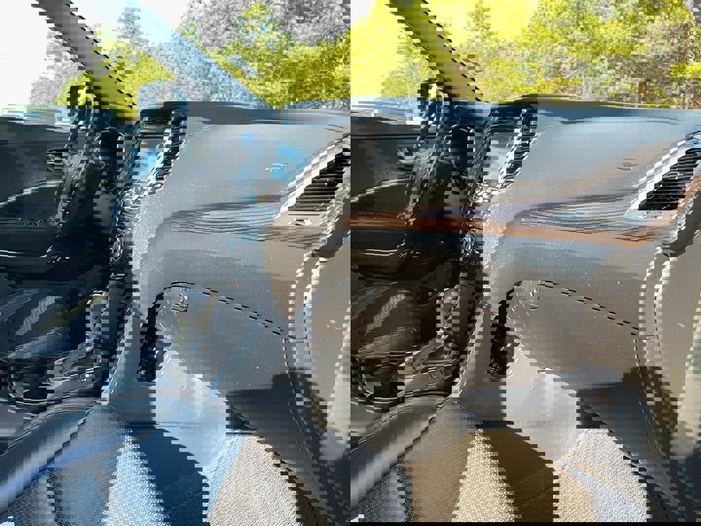 Used 2015 Hyundai Santa Fe Sport 2.0T w/ Option Group 05 image 25