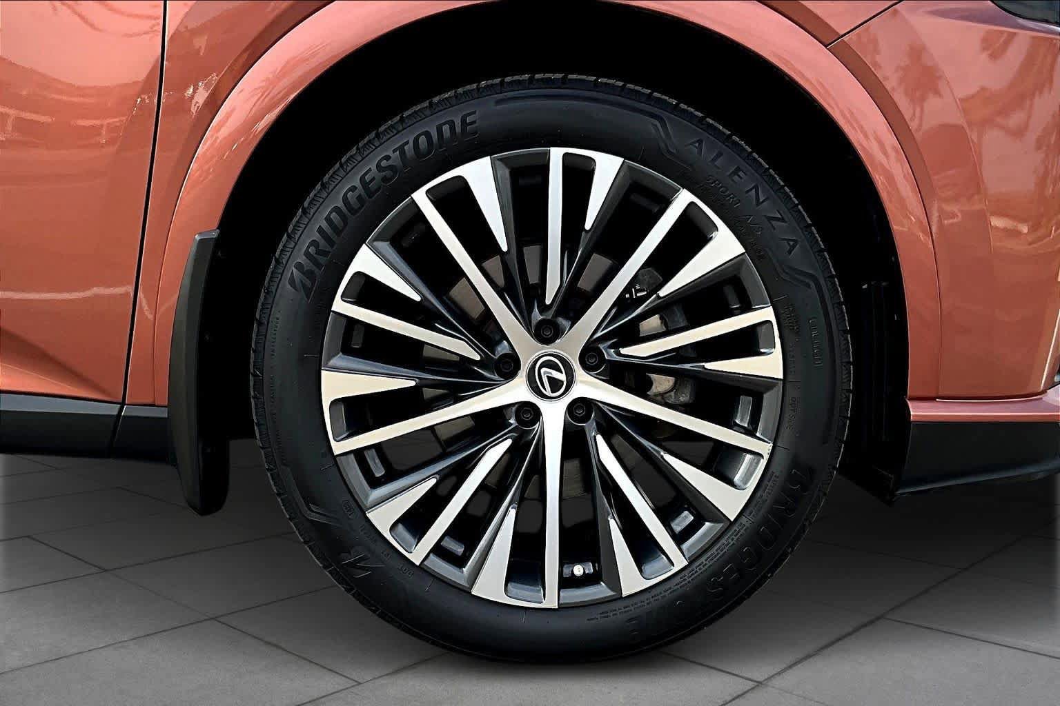 Certified 2023 Lexus RX 350 Premium Plus w/ Cold Area Package image 10