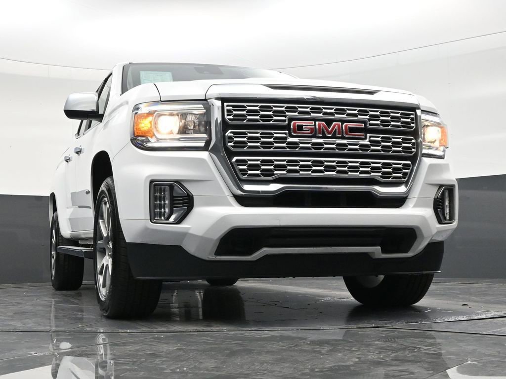 Used 2022 GMC Canyon Denali RWD image 27