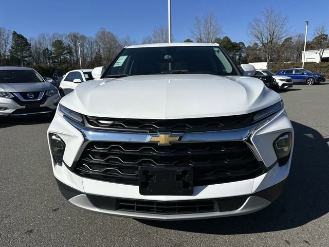 Used 2023 Chevrolet Blazer LT w/ Driver Confidence Package image 8