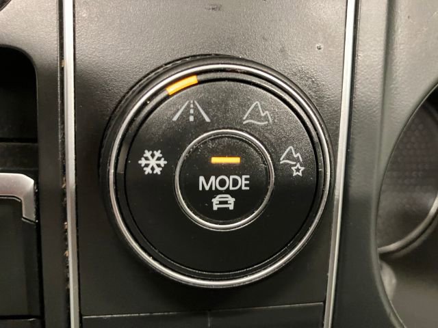 Used 2019 Volkswagen Atlas SE image 40