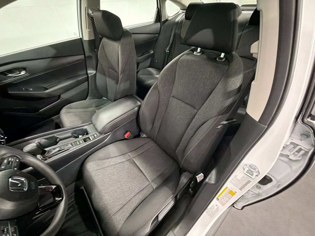 Certified 2025 Honda Accord LX image 18