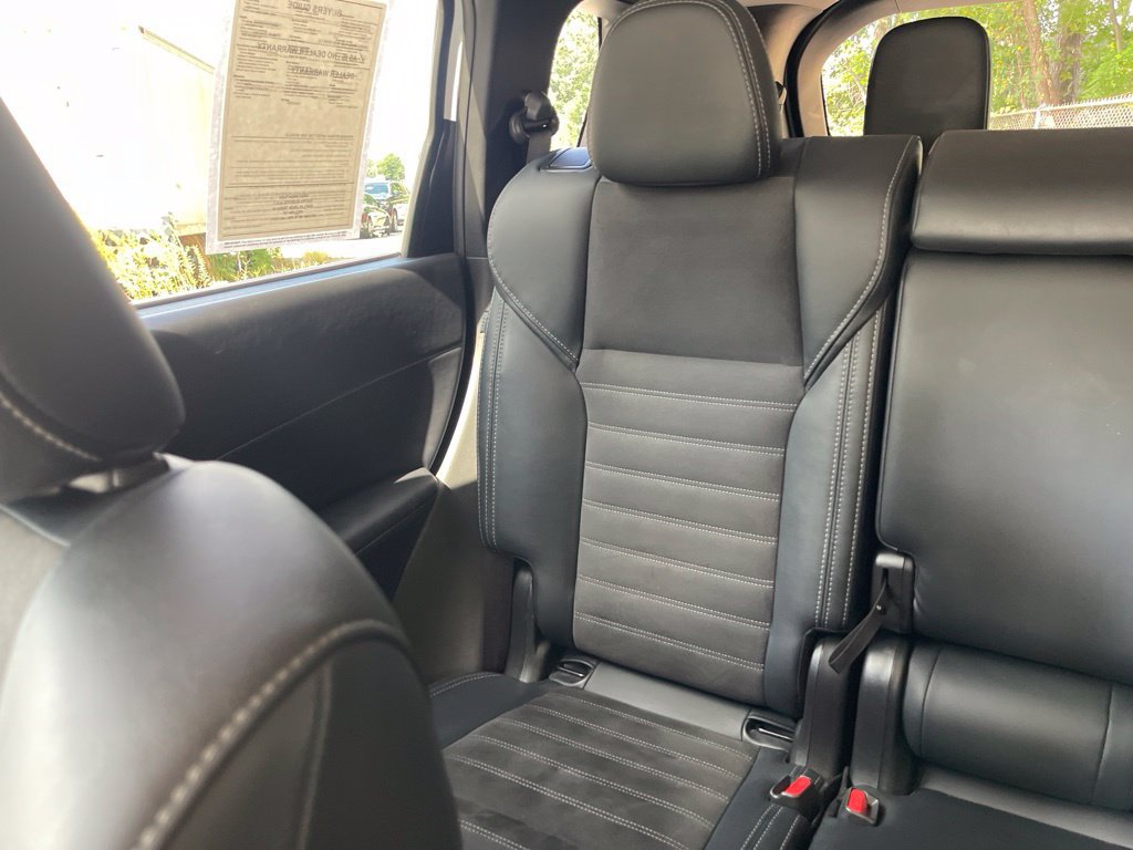 Used 2024 Mitsubishi Outlander SE FWD image 11