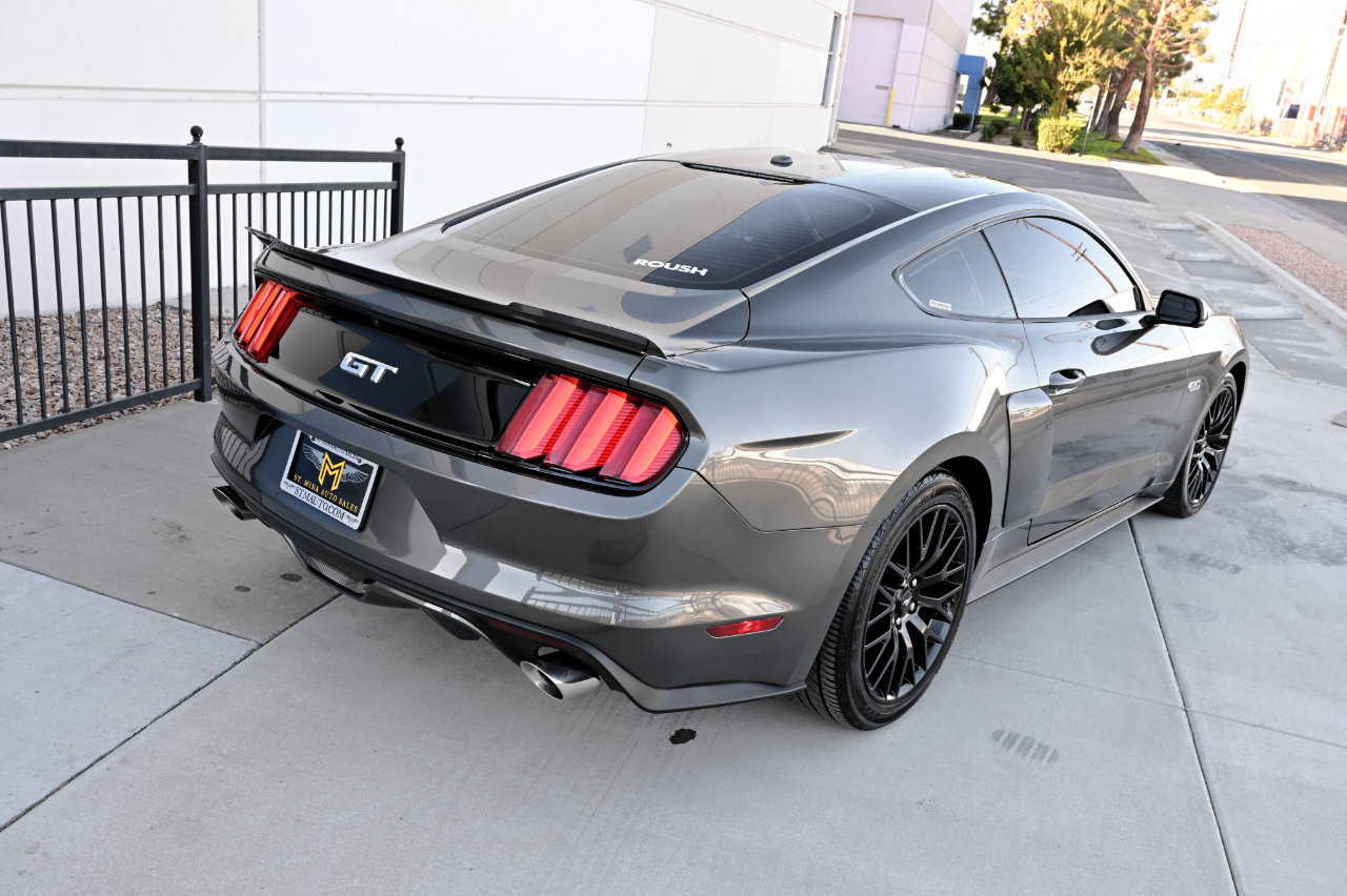 Used 2015 Ford Mustang GT Premium w/ GT Performance Package image 39