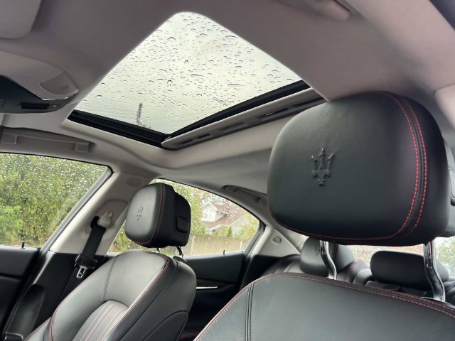 Used 2016 Maserati Ghibli S Q4 AWD/4WD image 20