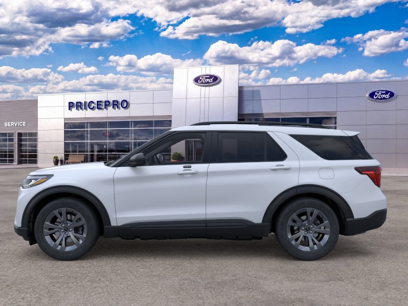 New 2026 Ford Explorer Active w/ Active Comfort Package AWD/4WD image 3
