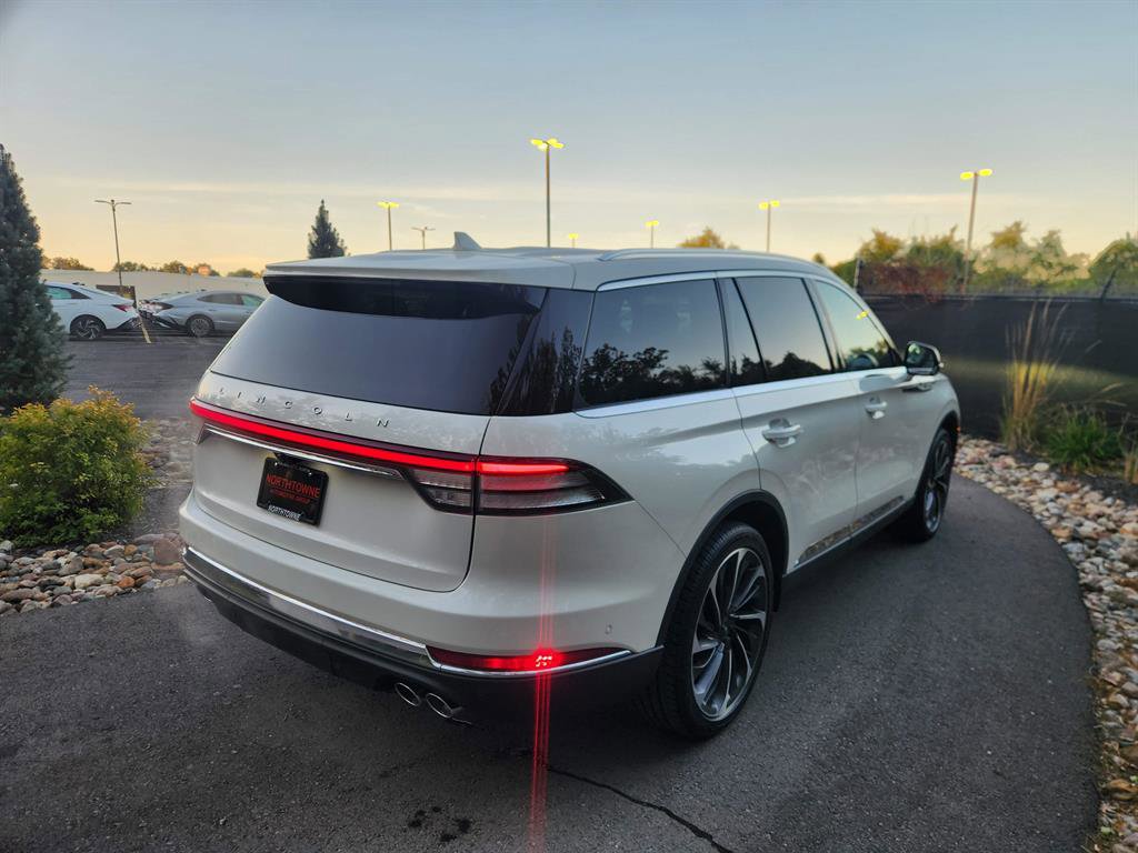 Certified 2022 Lincoln Aviator Reserve w/ Equipment Group 201A AWD/4WD image 5