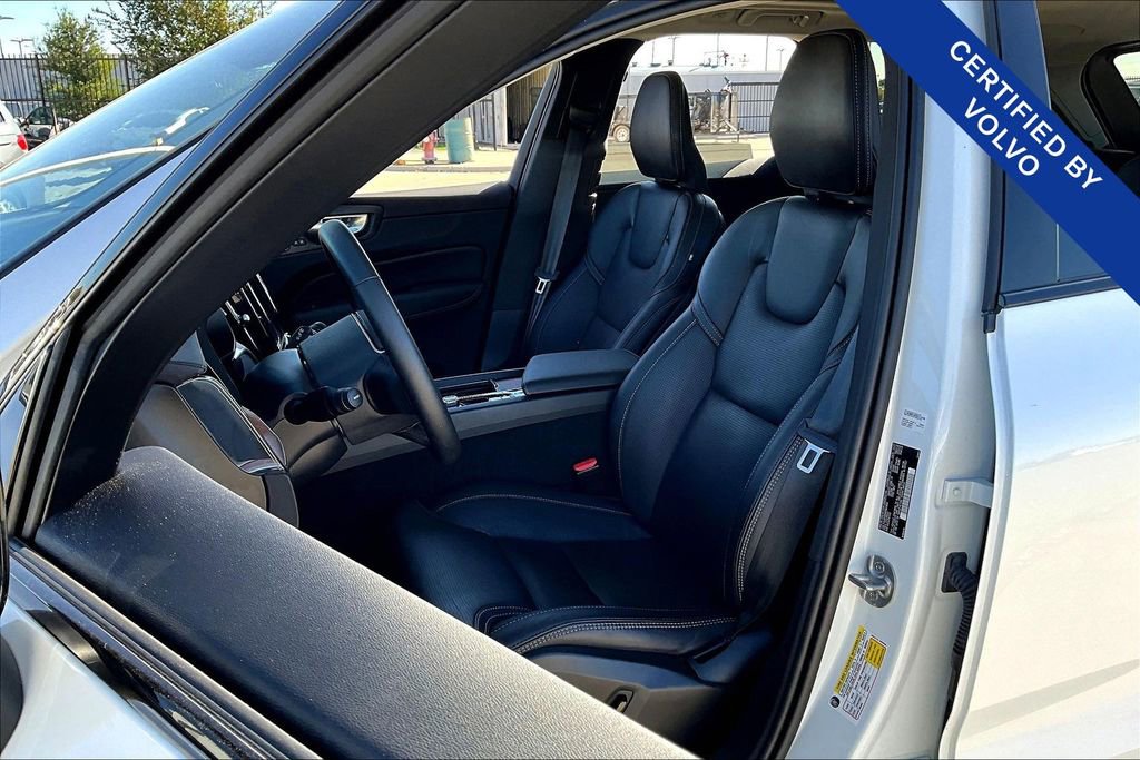 Used 2024 Volvo XC60 T8 Ultimate w/ Protection Package Premier image 33