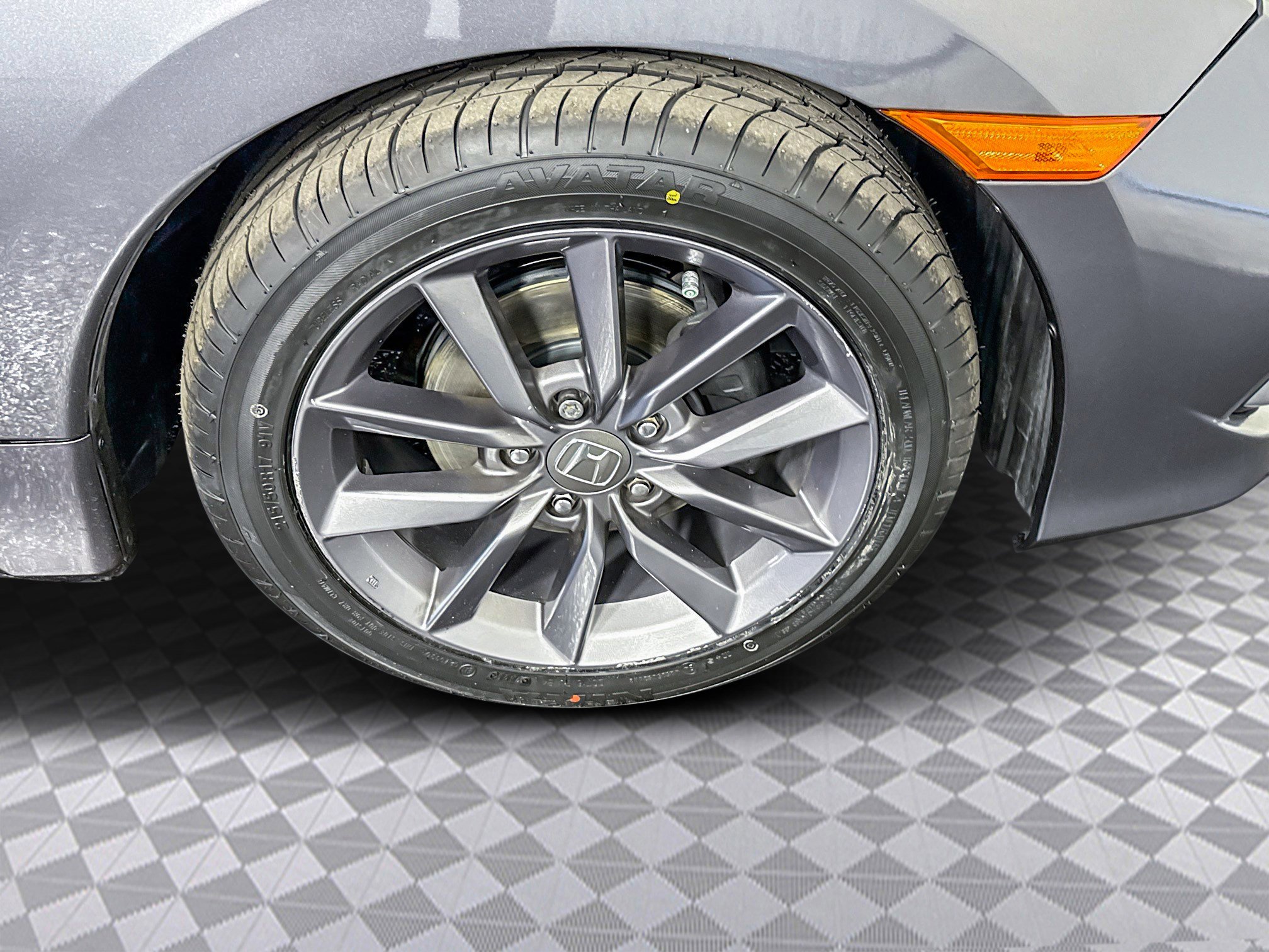 Used 2020 Honda Civic EX image 38