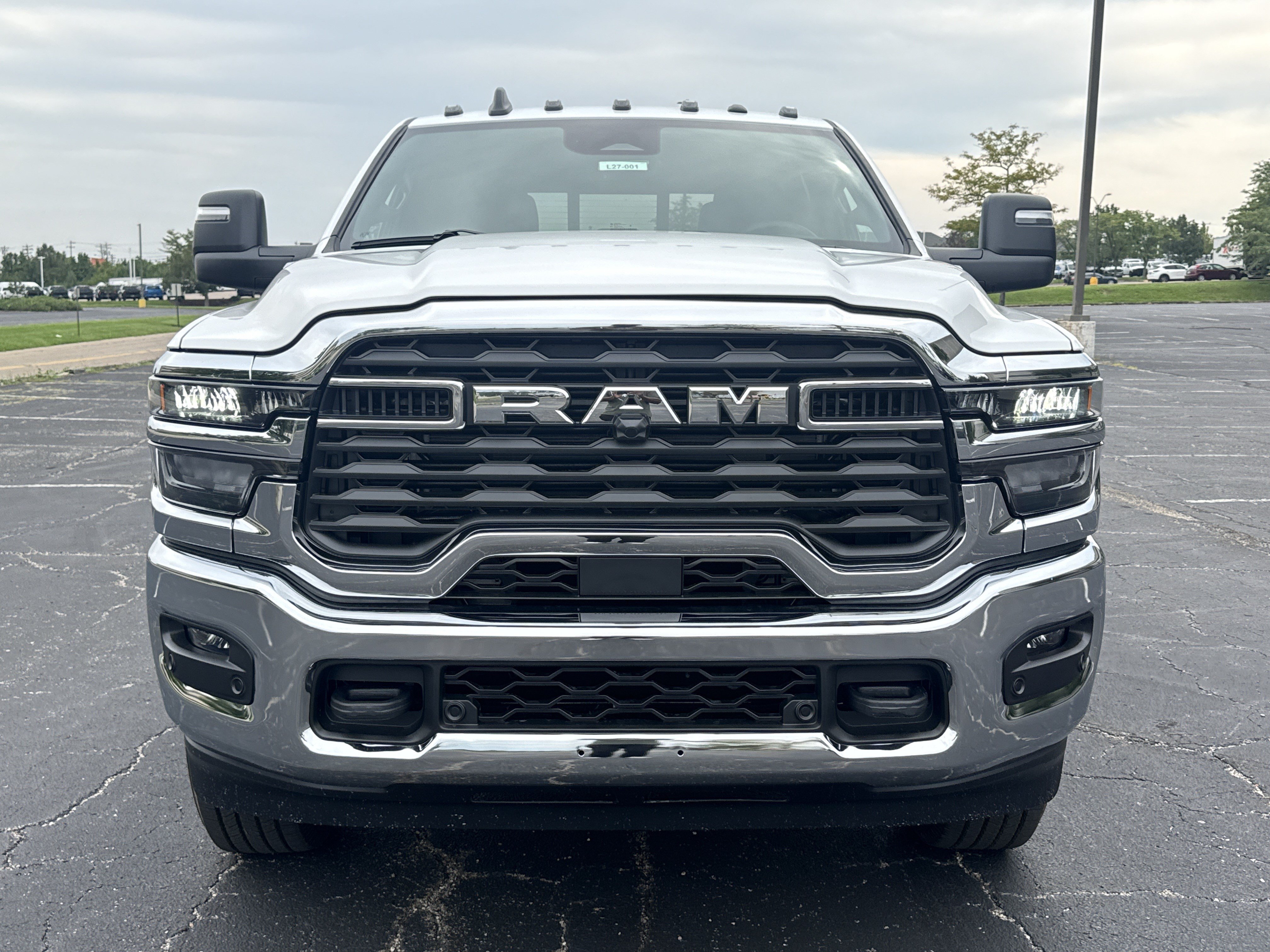 New 2027 RAM 3500 Tradesman AWD/4WD image 3